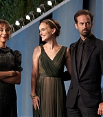 100.jpg
