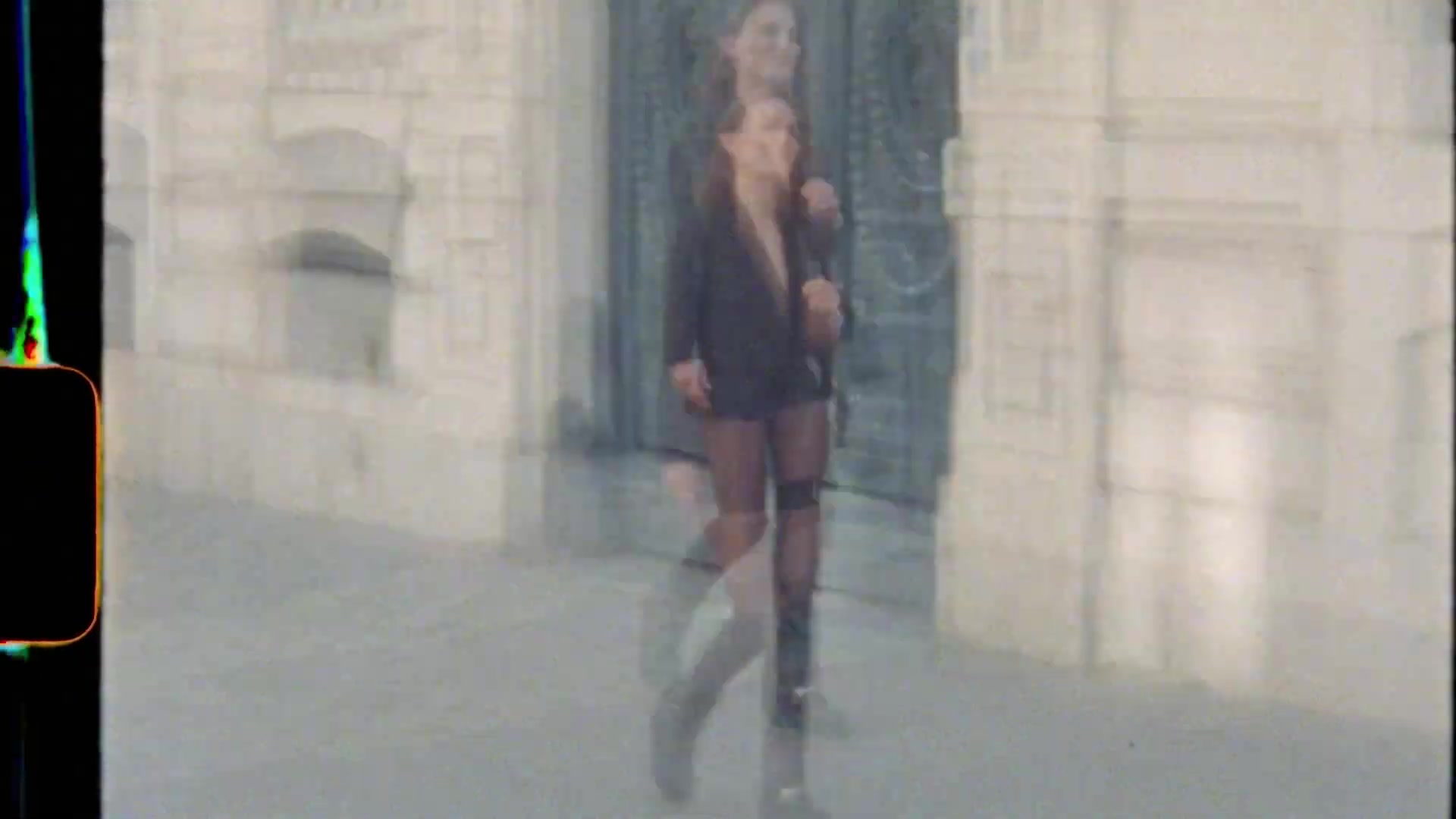 Miss_Dior_-_A_Miss_in_Paris_Episode_1-00_00_09_520.jpeg