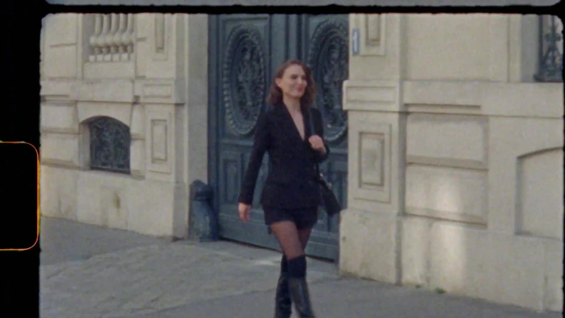 Miss_Dior_-_A_Miss_in_Paris_Episode_1-00_00_09_760.jpeg