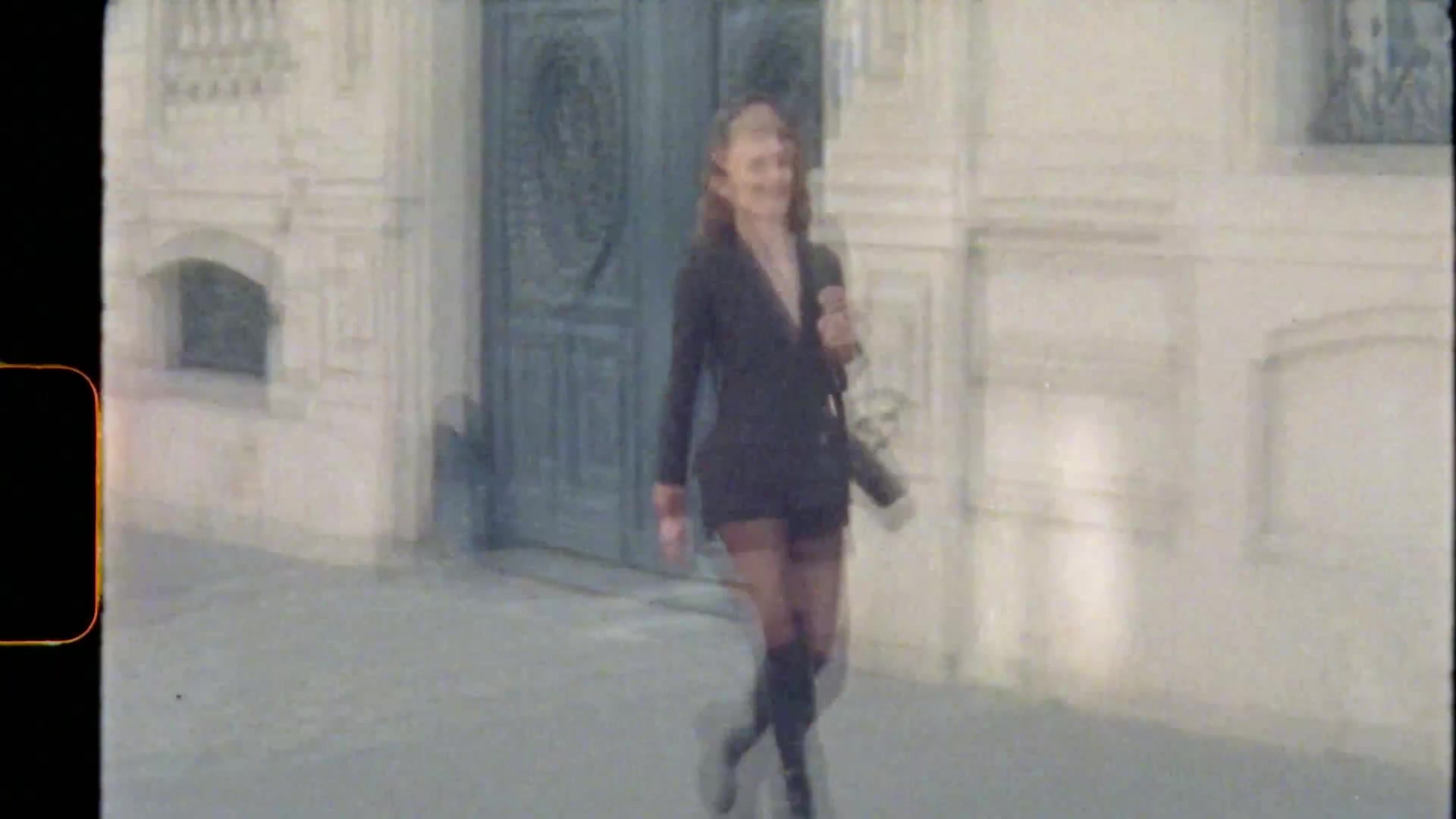 Miss_Dior_-_A_Miss_in_Paris_Episode_1-00_00_10_040.jpeg