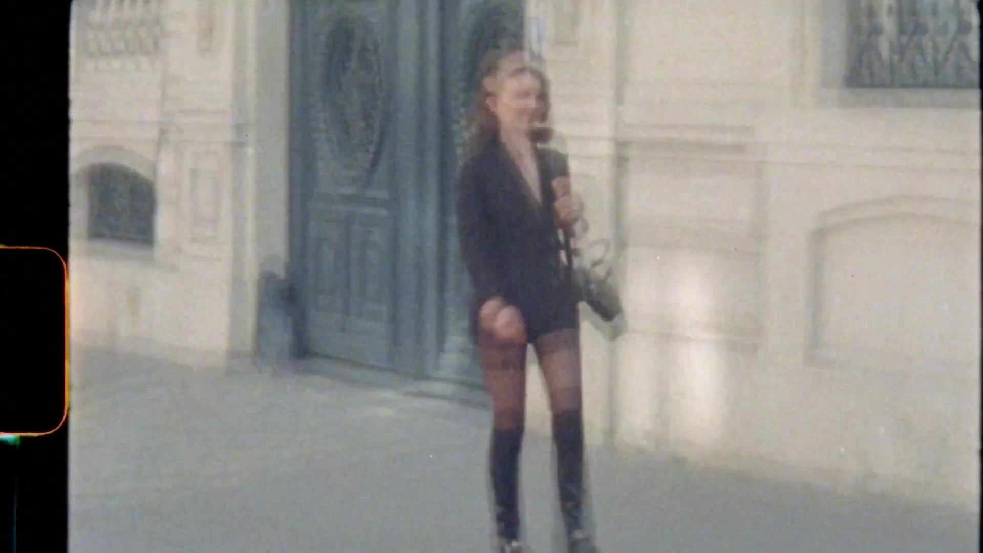Miss_Dior_-_A_Miss_in_Paris_Episode_1-00_00_10_120.jpeg