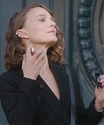 Miss_Dior_-_A_Miss_in_Paris_Episode_1-00_00_04_280.jpeg