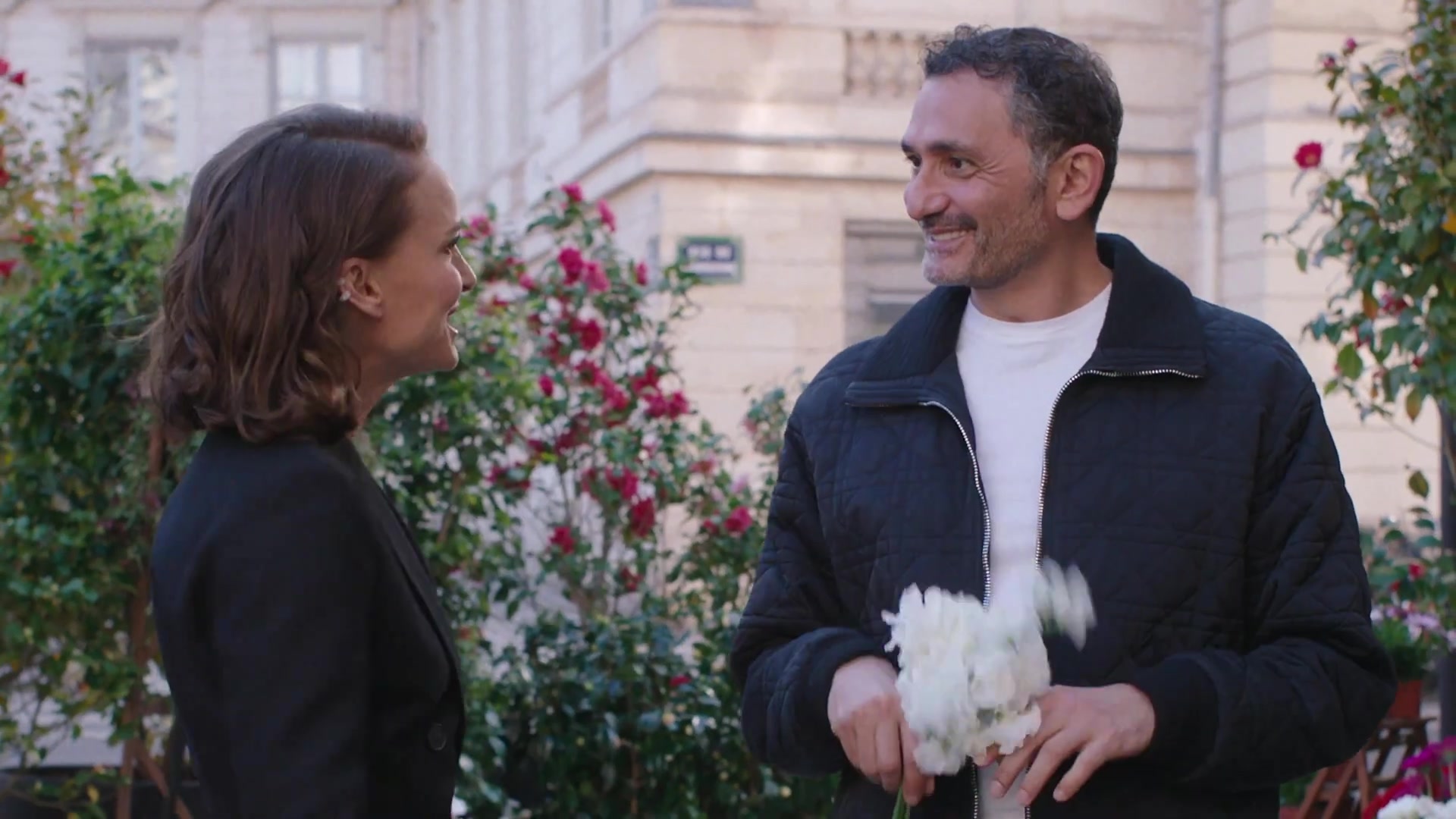 Miss_Dior_-_A_Miss_in_Paris_Episode_2-00_00_09_640.jpeg