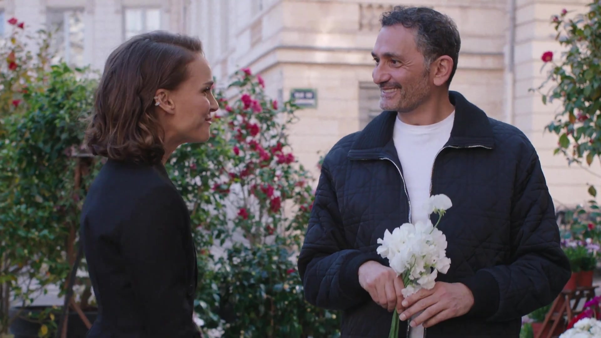 Miss_Dior_-_A_Miss_in_Paris_Episode_2-00_00_10_280.jpeg