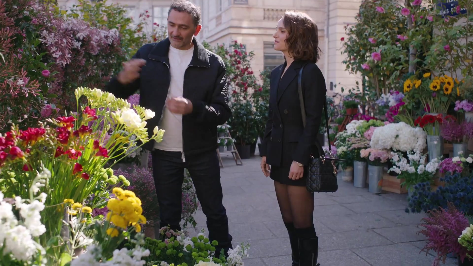 Miss_Dior_-_A_Miss_in_Paris_Episode_2-00_00_13_960.jpeg