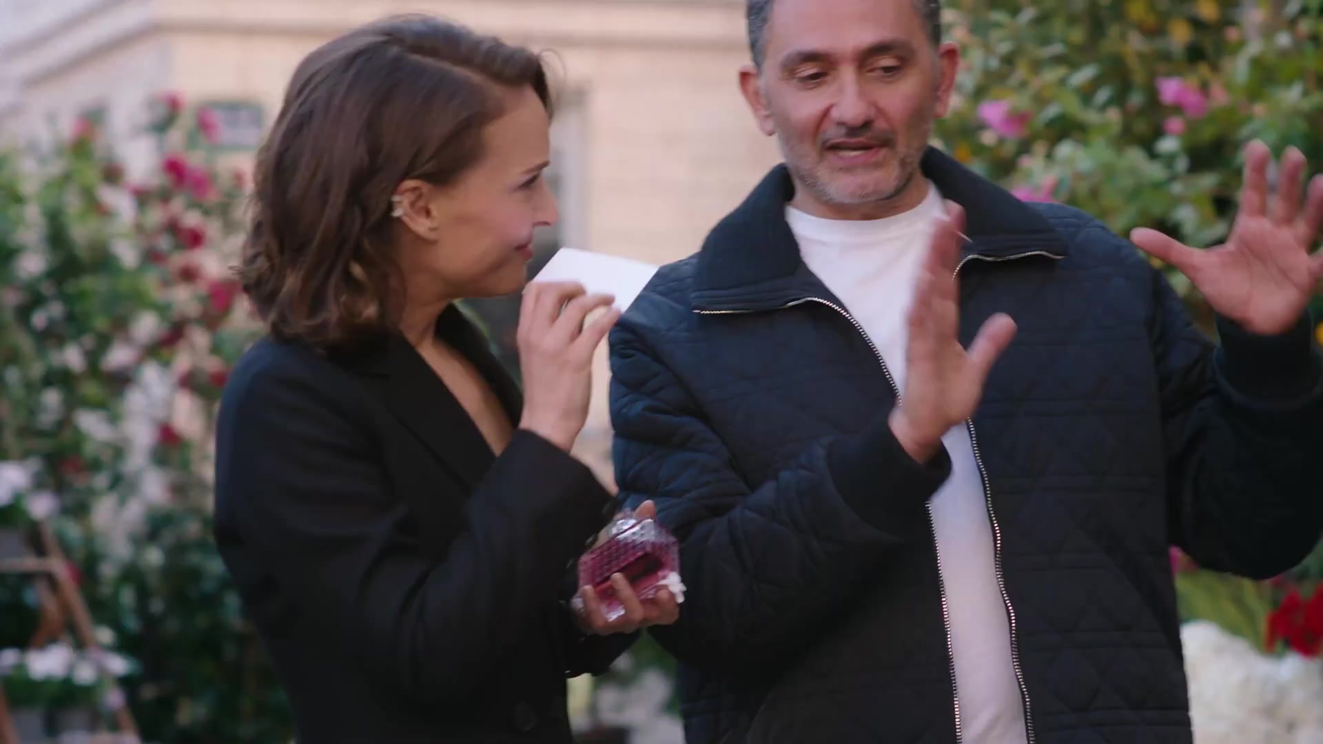 Miss_Dior_-_A_Miss_in_Paris_Episode_2-00_00_21_160.jpeg