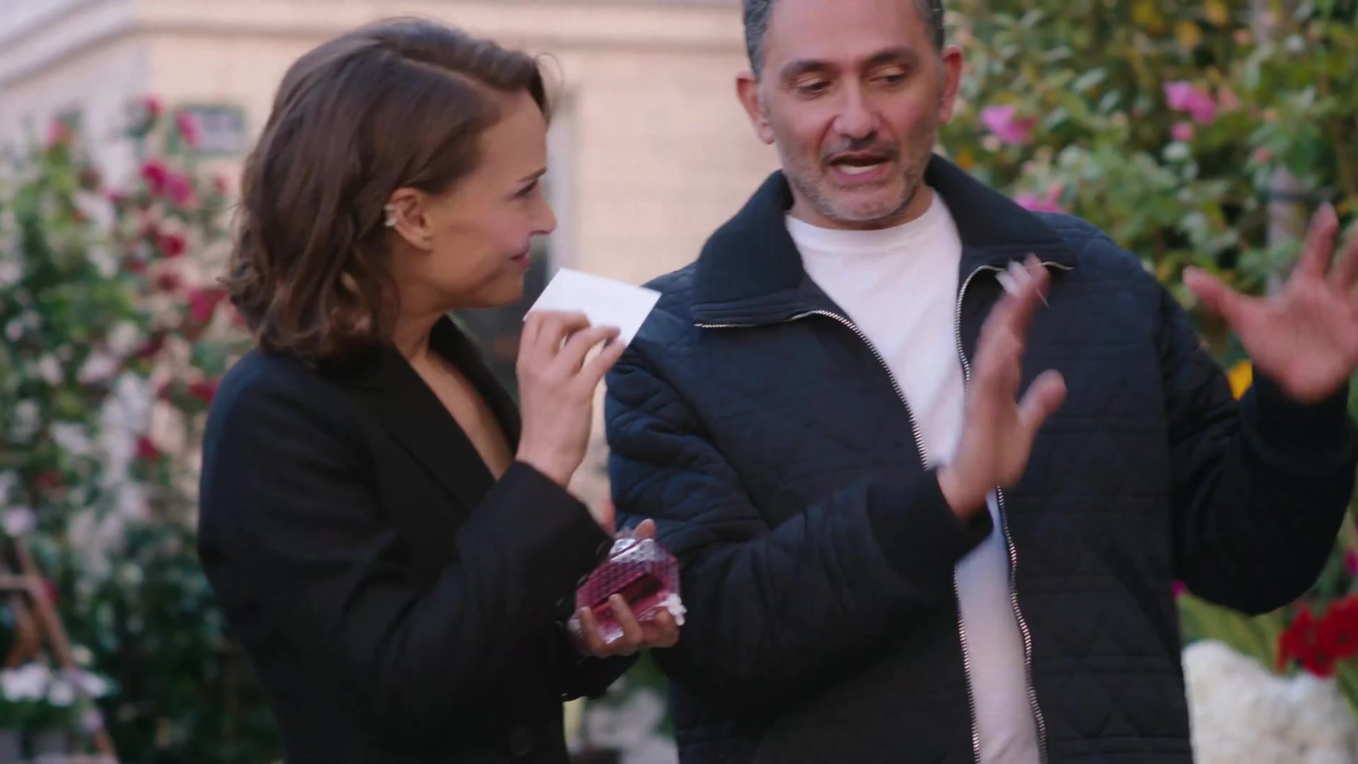 Miss_Dior_-_A_Miss_in_Paris_Episode_2-00_00_21_240.jpeg