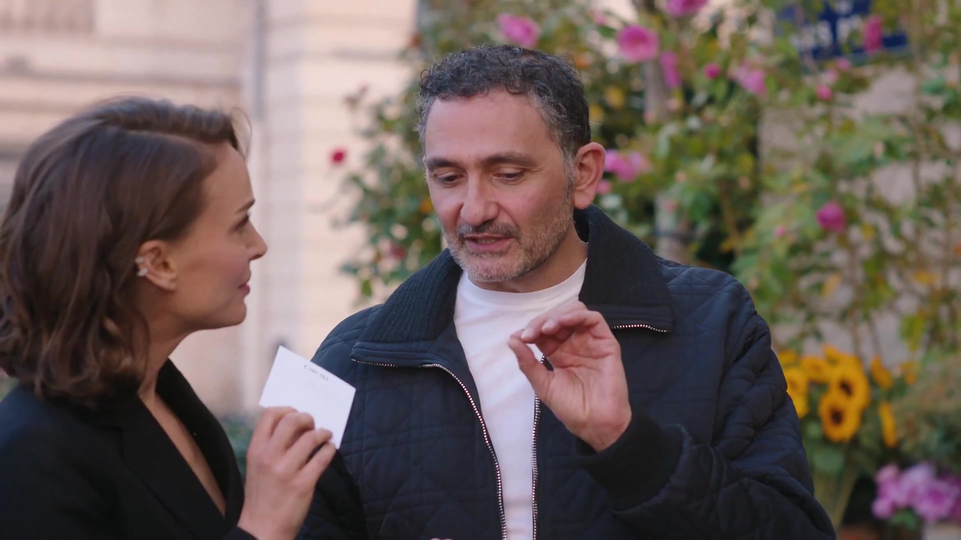 Miss_Dior_-_A_Miss_in_Paris_Episode_2-00_00_25_320.jpeg