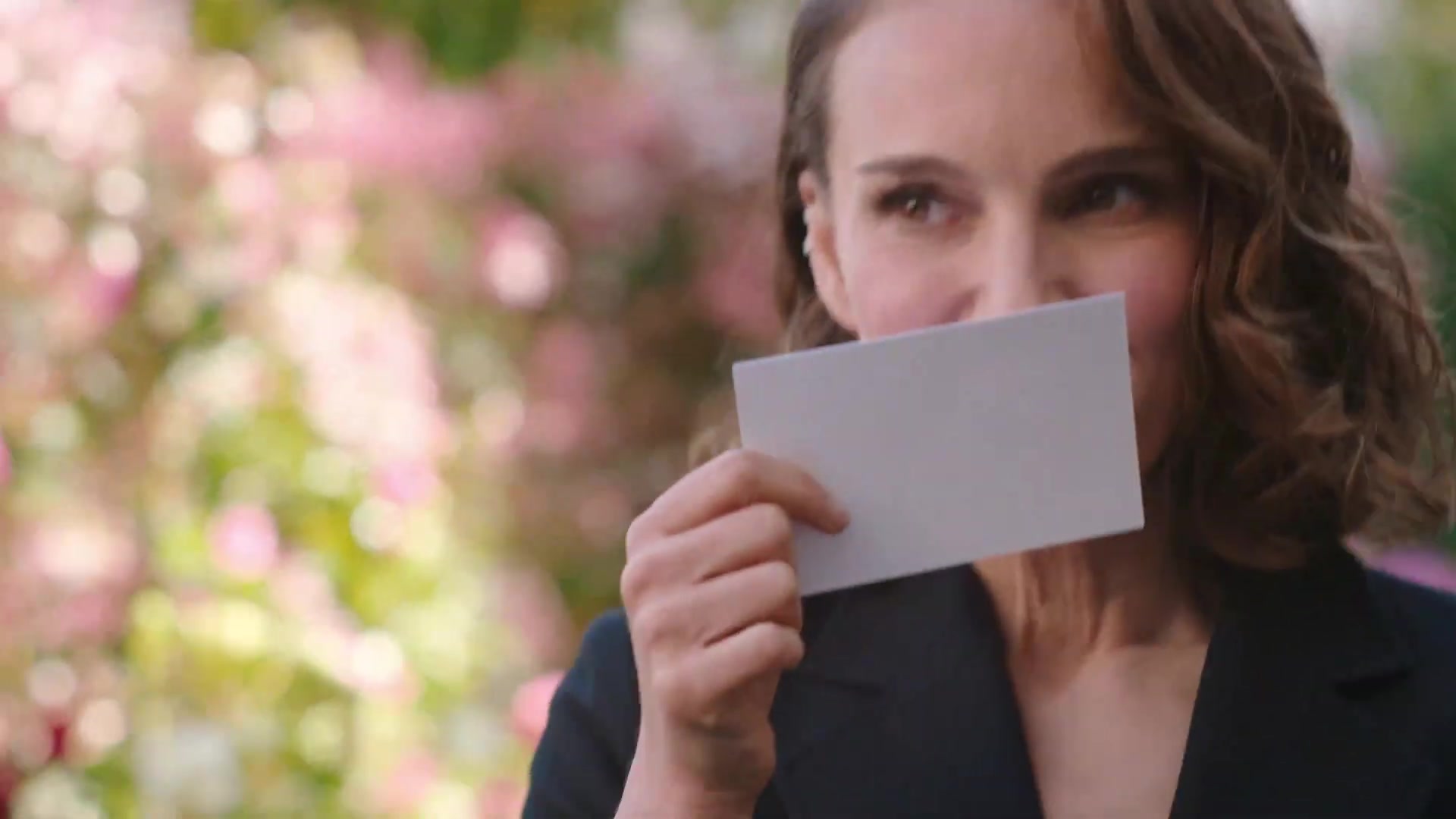 Miss_Dior_-_A_Miss_in_Paris_Episode_2-00_00_50_760.jpeg