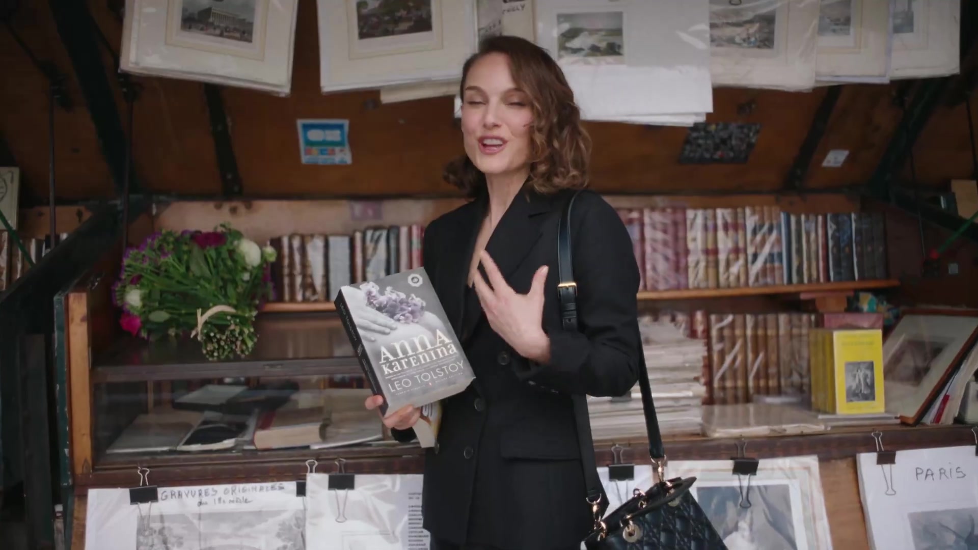 Miss_Dior_-_A_Miss_in_Paris_Episode_3-00_00_10_200.jpeg