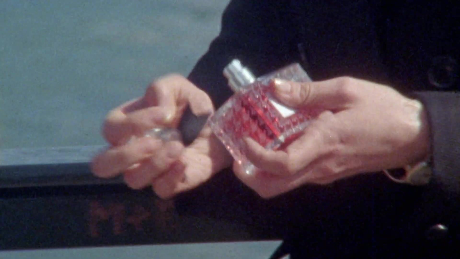 Miss_Dior_-_A_Miss_in_Paris_Episode_3-00_00_40_520.jpeg