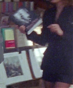 Miss_Dior_-_A_Miss_in_Paris_Episode_3-00_00_27_640.jpeg