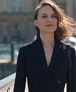 Miss_Dior_-_A_Miss_in_Paris_Episode_3-00_00_37_240.jpeg
