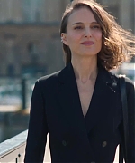 Miss_Dior_-_A_Miss_in_Paris_Episode_3-00_00_37_320.jpeg