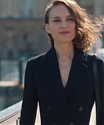 Miss_Dior_-_A_Miss_in_Paris_Episode_3-00_00_37_480.jpeg