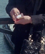 Miss_Dior_-_A_Miss_in_Paris_Episode_3-00_00_39_000.jpeg