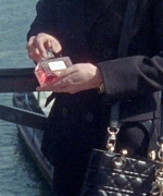 Miss_Dior_-_A_Miss_in_Paris_Episode_3-00_00_39_400.jpeg