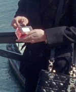 Miss_Dior_-_A_Miss_in_Paris_Episode_3-00_00_39_480.jpeg