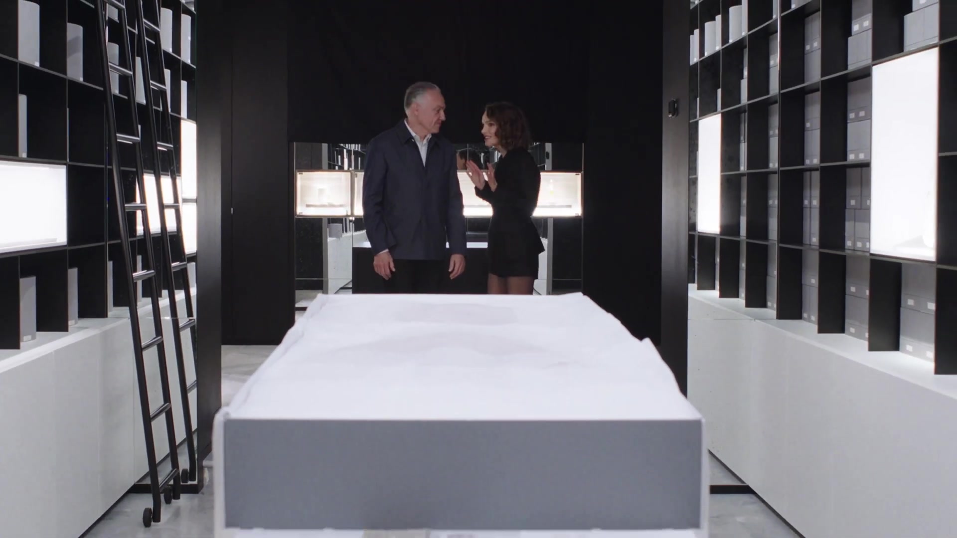 Miss_Dior_-_A_Miss_in_Paris_Episode_4-00_00_08_120.jpeg