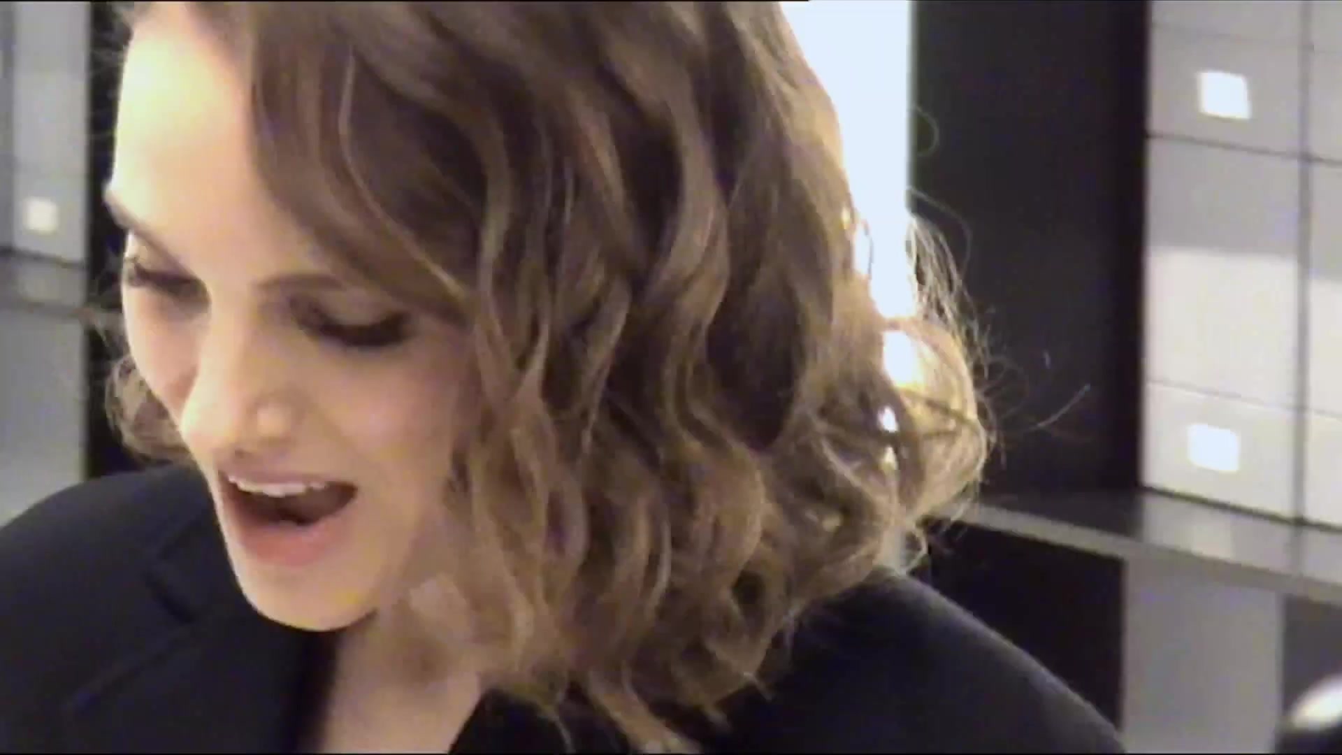 Miss_Dior_-_A_Miss_in_Paris_Episode_4-00_00_09_880.jpeg
