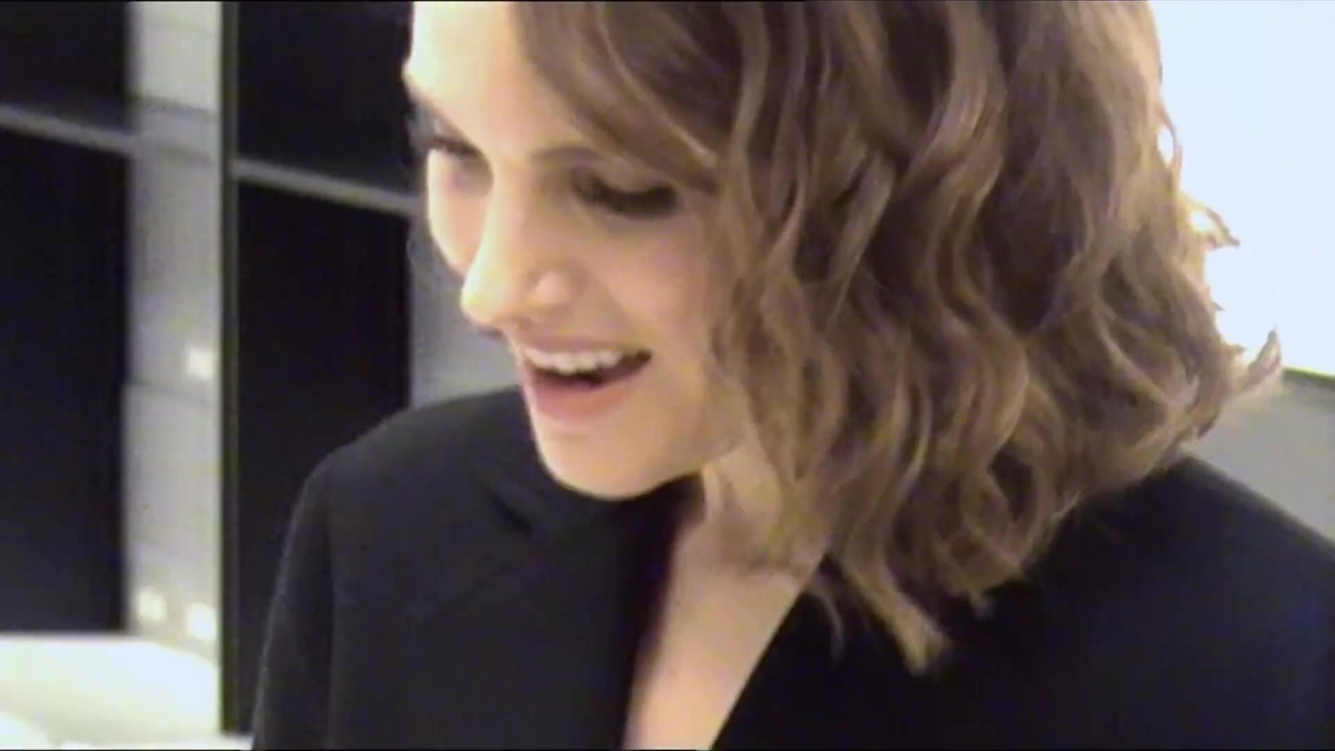 Miss_Dior_-_A_Miss_in_Paris_Episode_4-00_00_10_600.jpeg