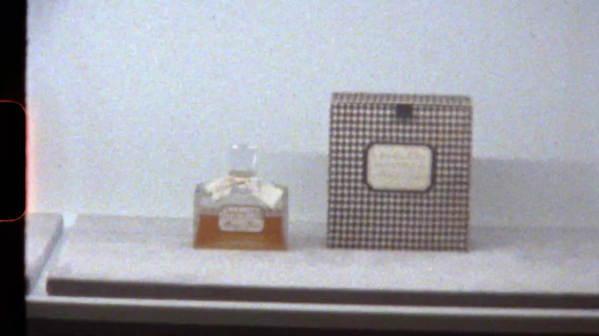Miss_Dior_-_A_Miss_in_Paris_Episode_4-00_00_11_640.jpeg