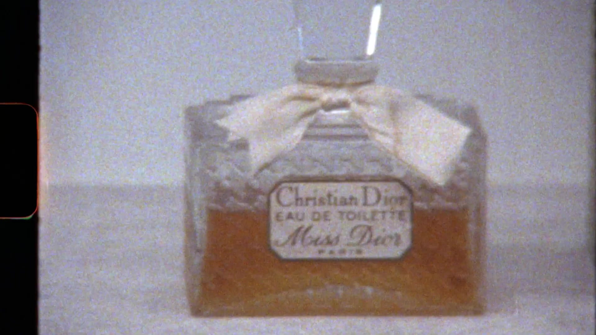 Miss_Dior_-_A_Miss_in_Paris_Episode_4-00_00_13_960.jpeg