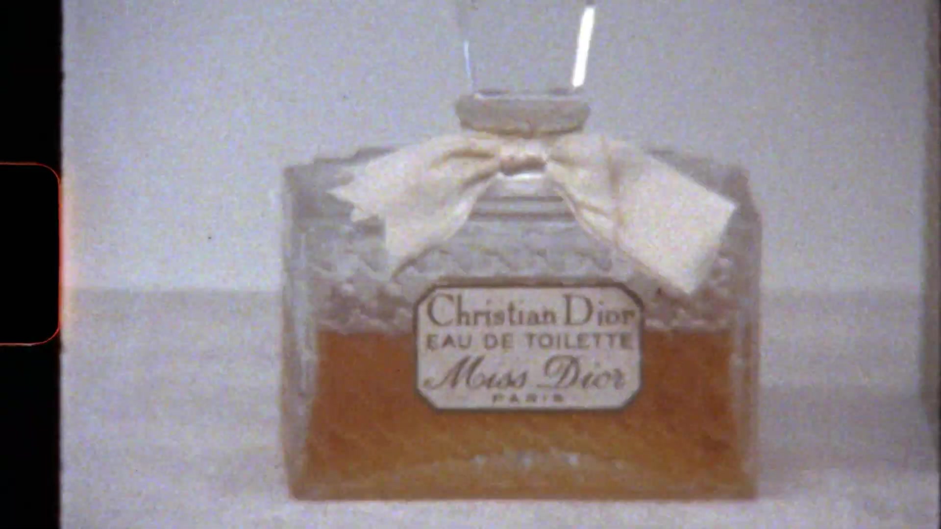 Miss_Dior_-_A_Miss_in_Paris_Episode_4-00_00_14_520.jpeg