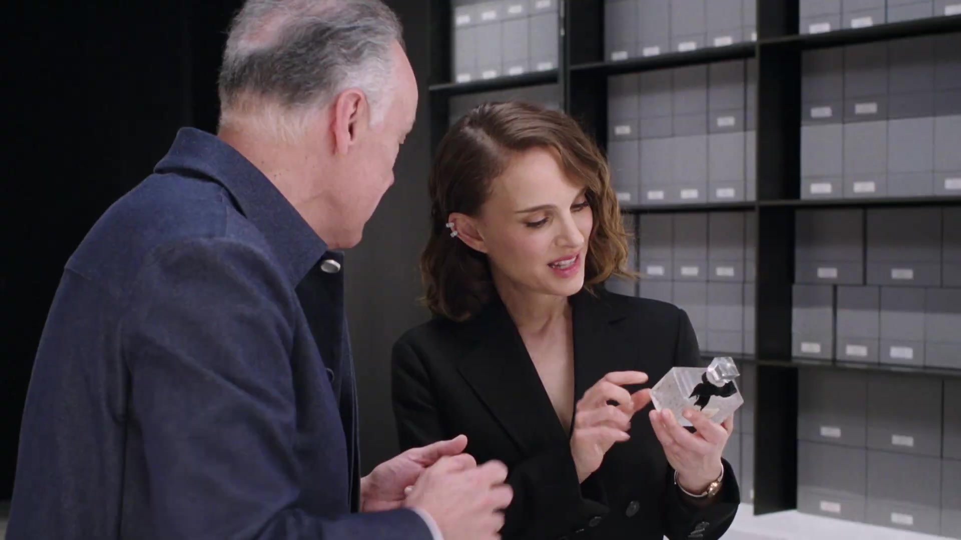 Miss_Dior_-_A_Miss_in_Paris_Episode_4-00_00_19_160.jpeg