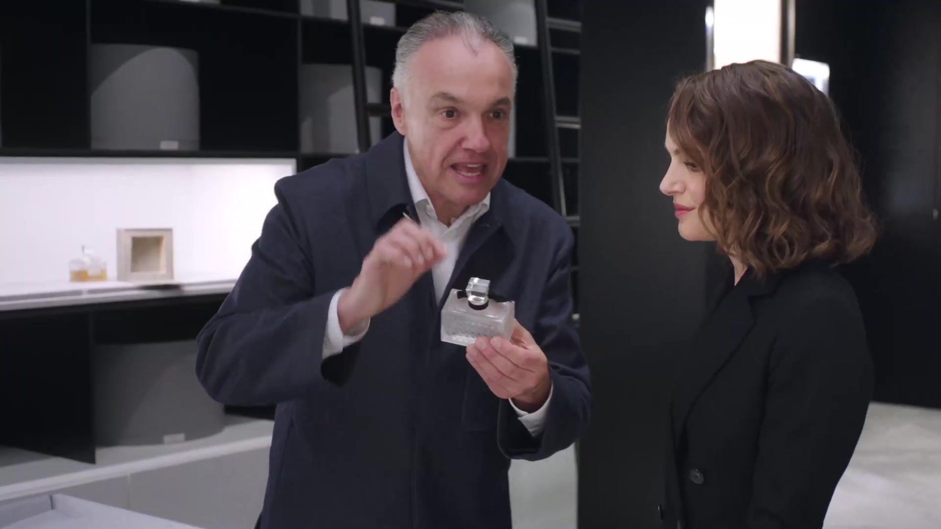 Miss_Dior_-_A_Miss_in_Paris_Episode_4-00_00_21_560.jpeg