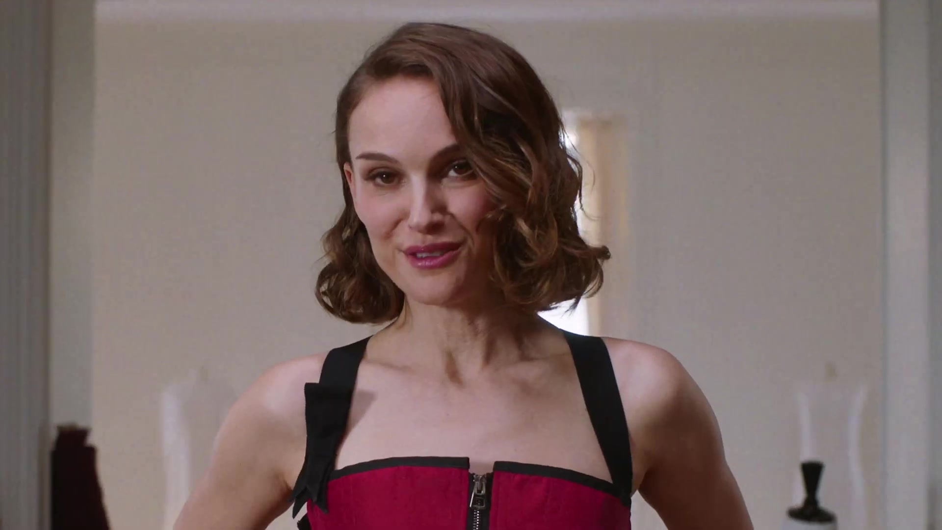 Miss_Dior_-_A_Miss_in_Paris_Episode_5-00_00_22_920.jpeg