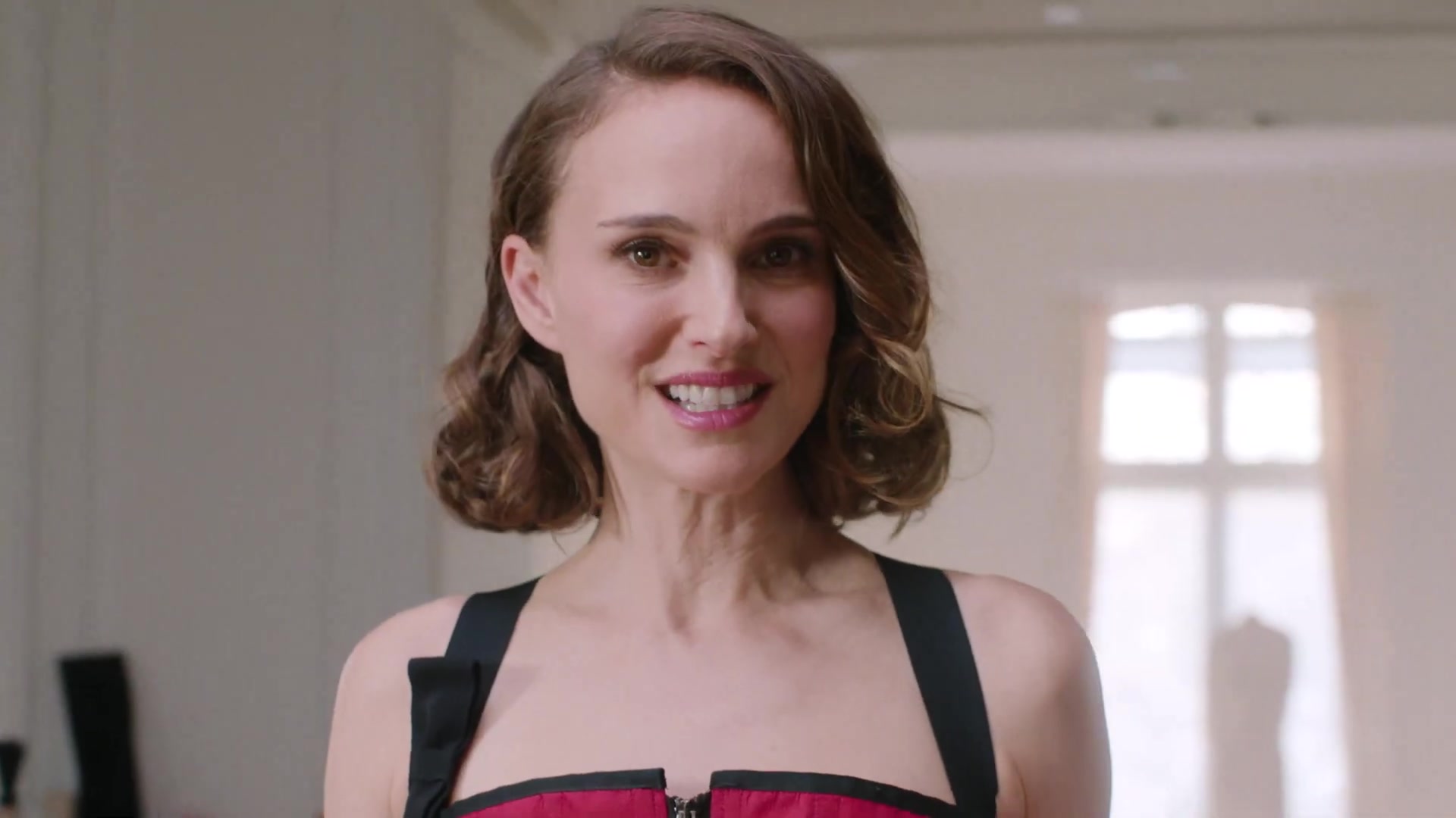 Miss_Dior_-_A_Miss_in_Paris_Episode_5-00_00_30_680.jpeg