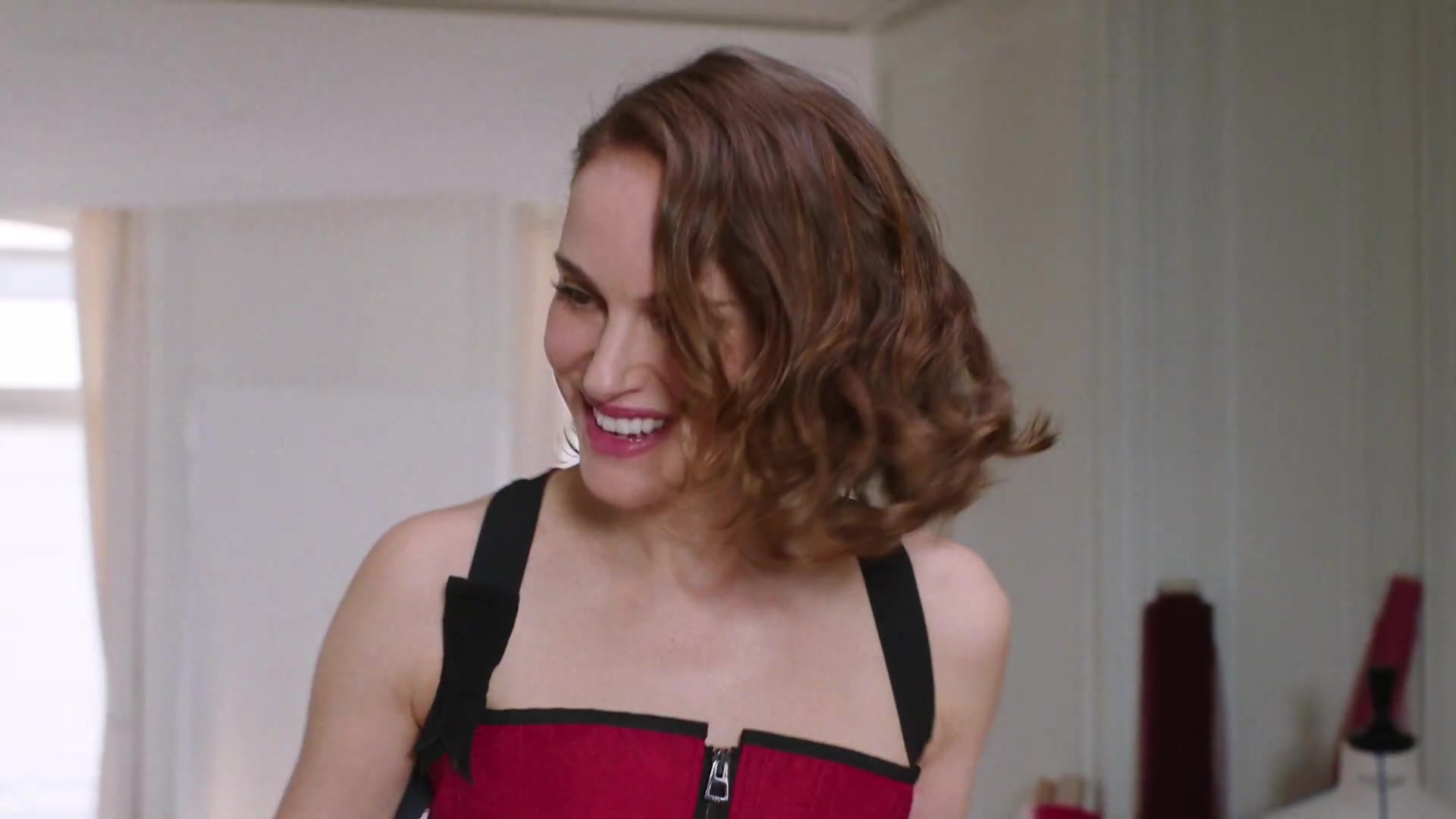 Miss_Dior_-_A_Miss_in_Paris_Episode_5-00_00_35_400.jpeg
