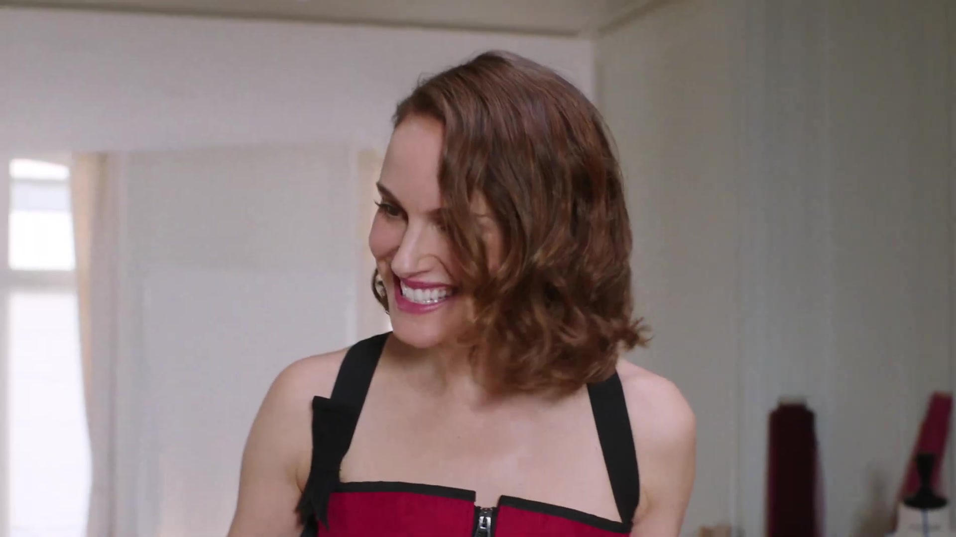 Miss_Dior_-_A_Miss_in_Paris_Episode_5-00_00_35_640.jpeg