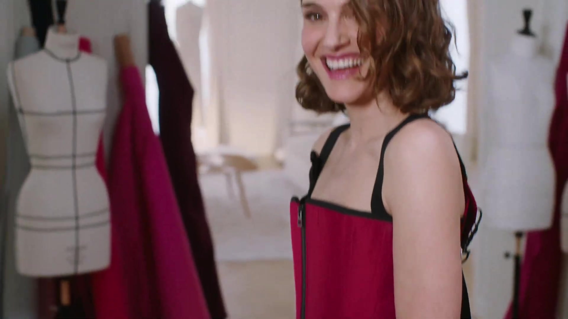 Miss_Dior_-_A_Miss_in_Paris_Episode_5-00_00_37_880.jpeg