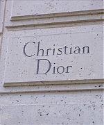 Miss_Dior_-_A_Miss_in_Paris_Episode_5-00_00_00_360.jpeg