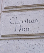 Miss_Dior_-_A_Miss_in_Paris_Episode_5-00_00_00_600.jpeg
