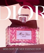 The_New_Miss_Dior_Essence-00_00_28_040.jpeg
