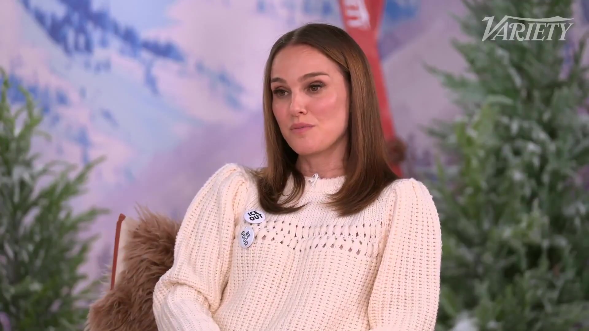 Natalie_Portman_Calls_Out_Awards_Snubs_for_Women-00_00_04_171.jpeg