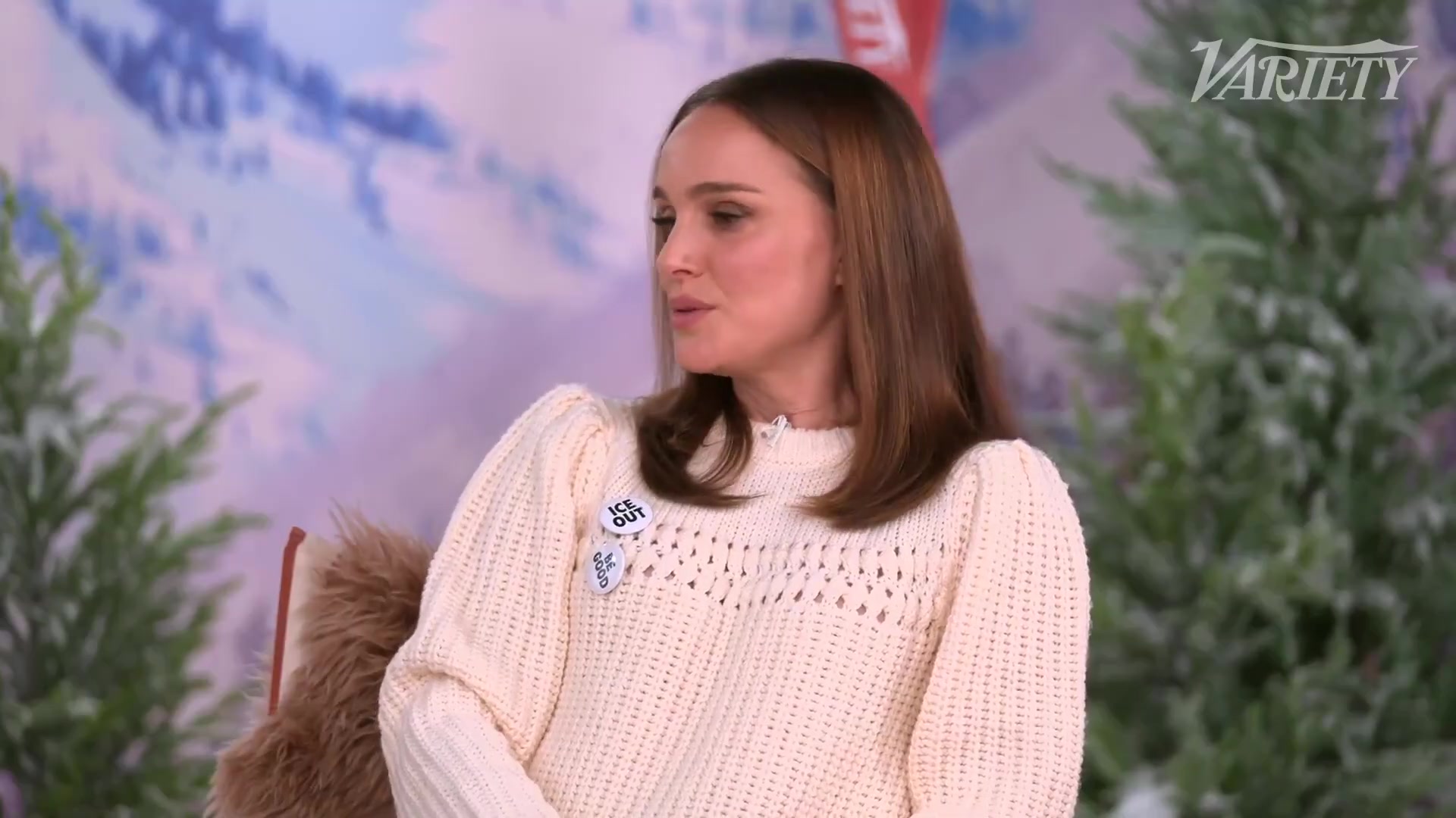 Natalie_Portman_Calls_Out_Awards_Snubs_for_Women-00_00_13_113.jpeg