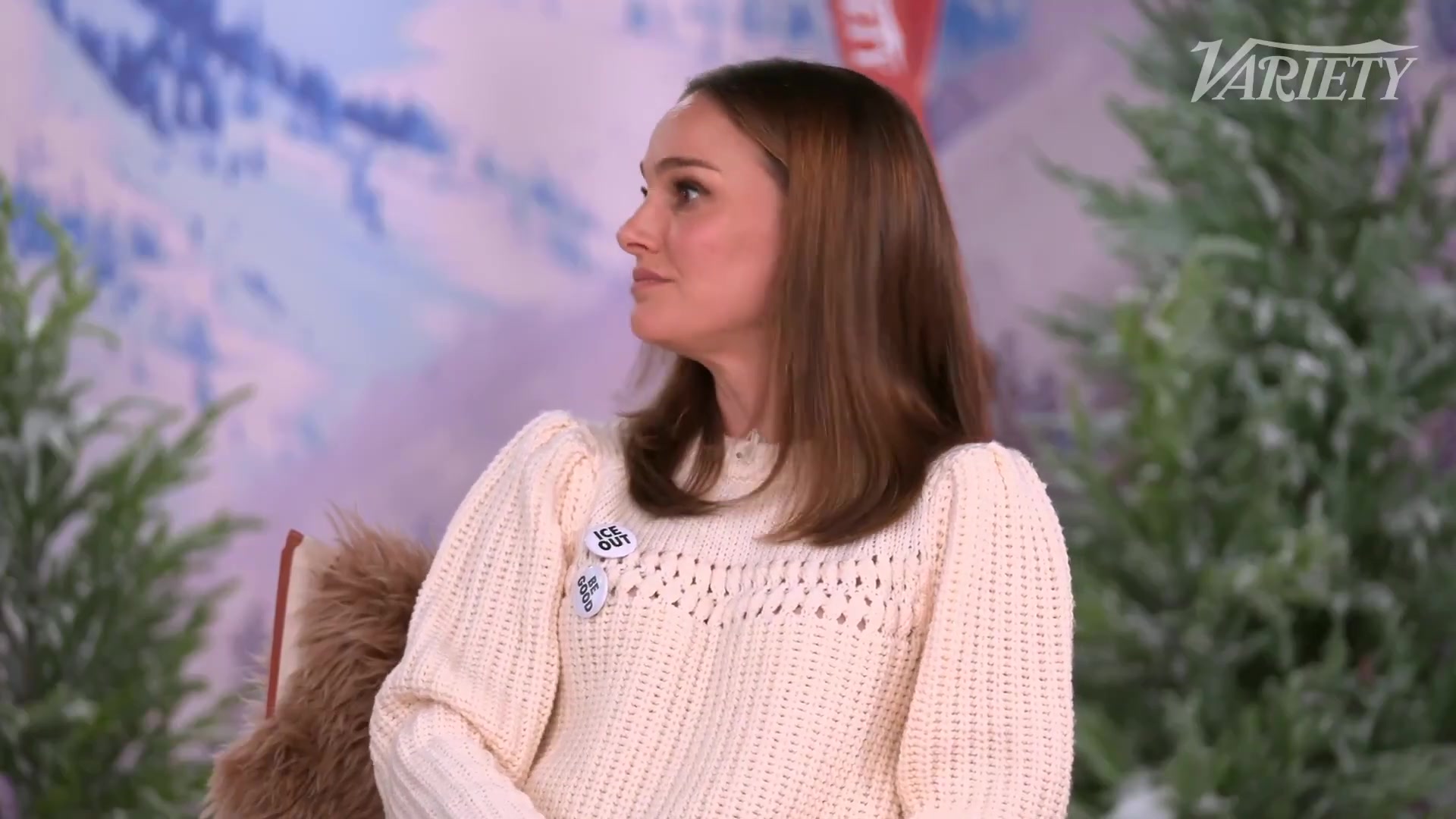 Natalie_Portman_Calls_Out_Awards_Snubs_for_Women-00_00_26_460.jpeg