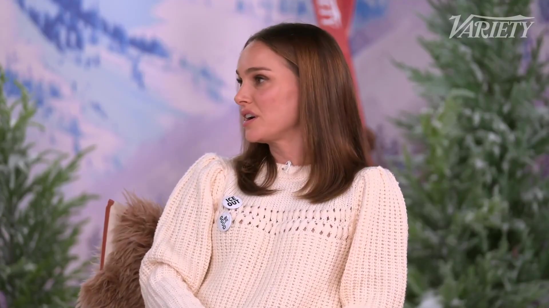 Natalie_Portman_Calls_Out_Awards_Snubs_for_Women-00_00_28_262.jpeg