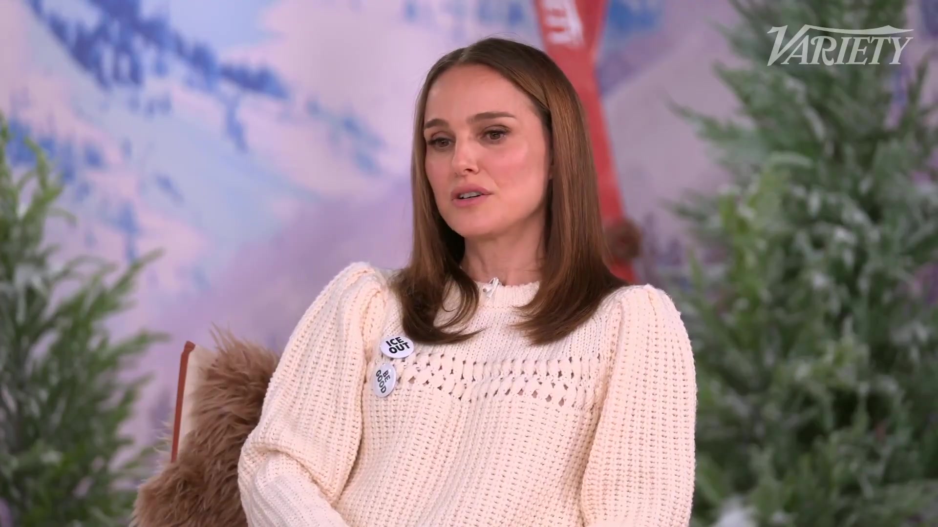Natalie_Portman_Calls_Out_Awards_Snubs_for_Women-00_00_39_172.jpeg