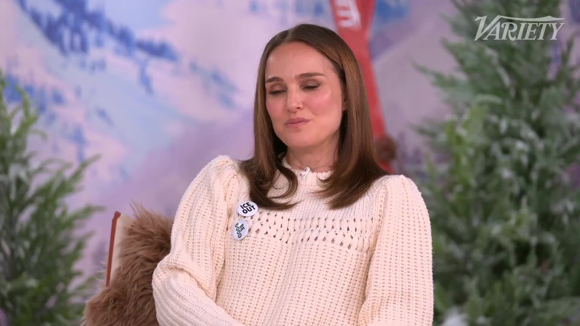 Natalie_Portman_Calls_Out_Awards_Snubs_for_Women-00_00_54_154.jpeg