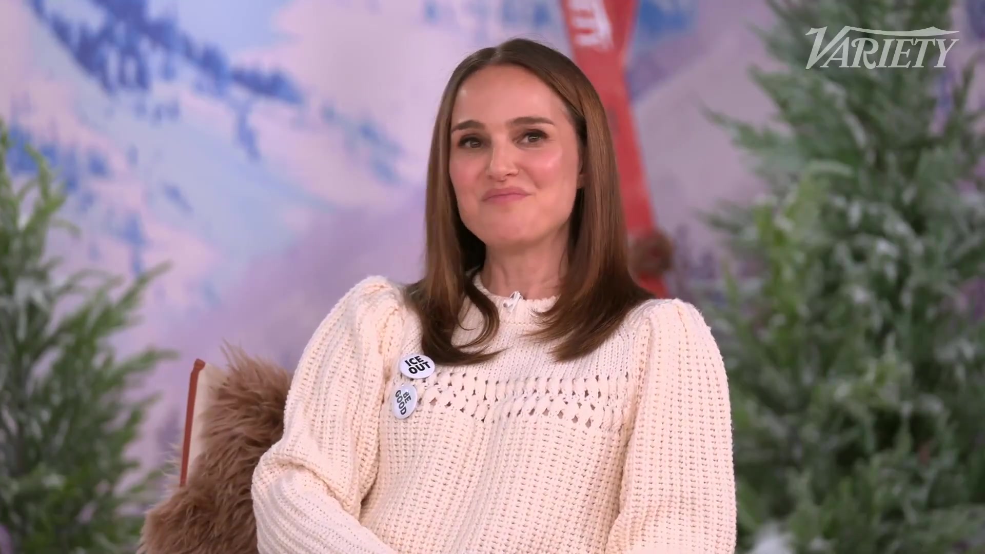 Natalie_Portman_Calls_Out_Awards_Snubs_for_Women-00_00_59_226.jpeg