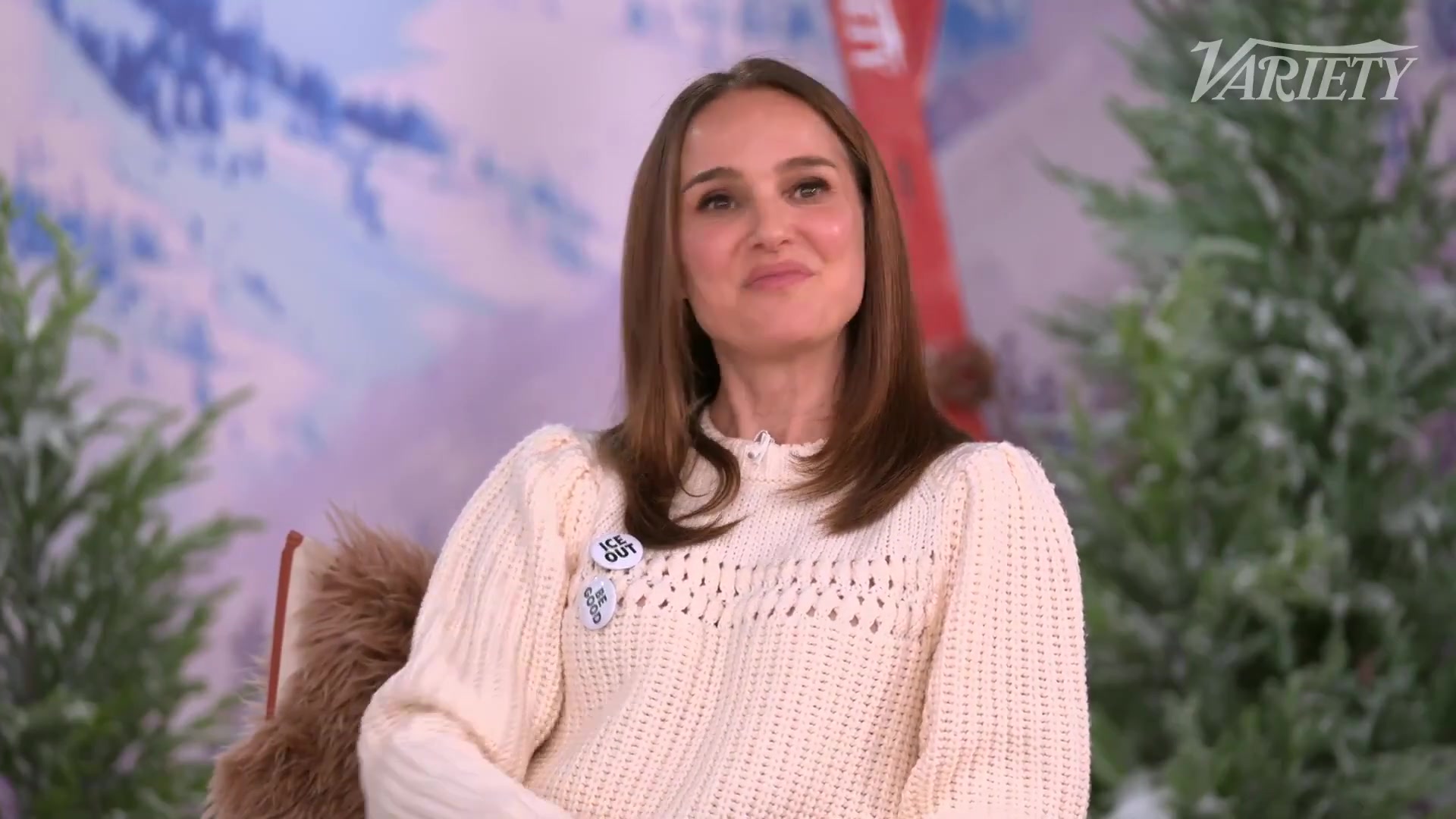 Natalie_Portman_Calls_Out_Awards_Snubs_for_Women-00_00_59_393.jpeg